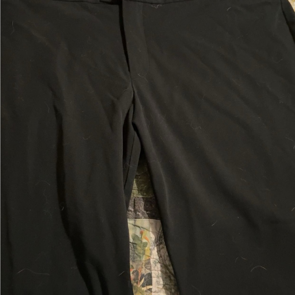 Maurices Women's Black Capris